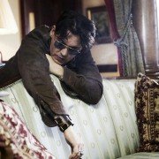 Life's Too Short - galeria zdjęć - filmweb