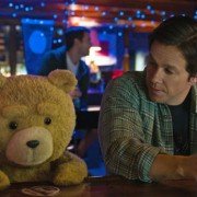 Ted 2 - galeria zdjęć - filmweb