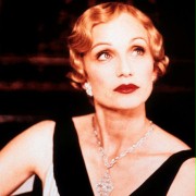 Kristin Scott Thomas w Gosford Park
