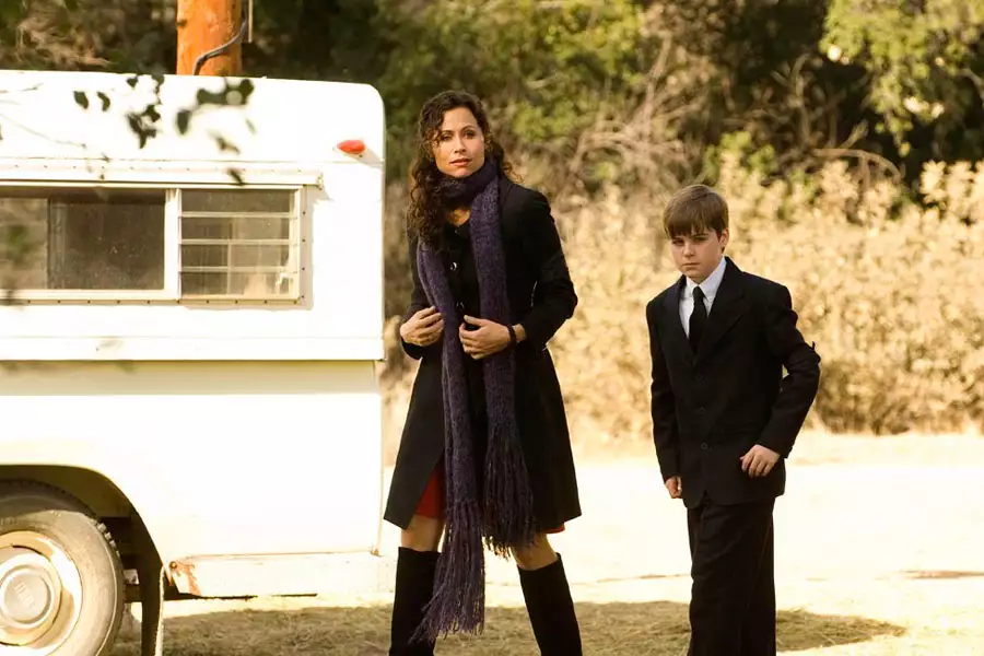 The Riches - galeria zdjęć - filmweb
