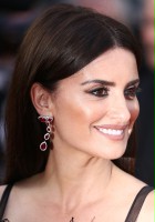 Penélope Cruz / Anna / Melodia