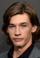 Jacob Lofland / Aris Jones
