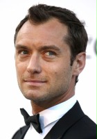 Jude Law / Albus Dumbledore
