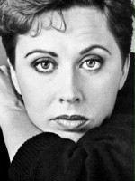 Kate Nelligan / Pani Which