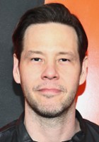 Ike Barinholtz / Jeffrey Middleton