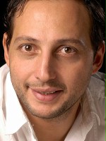 Ariel Staltari / Omar